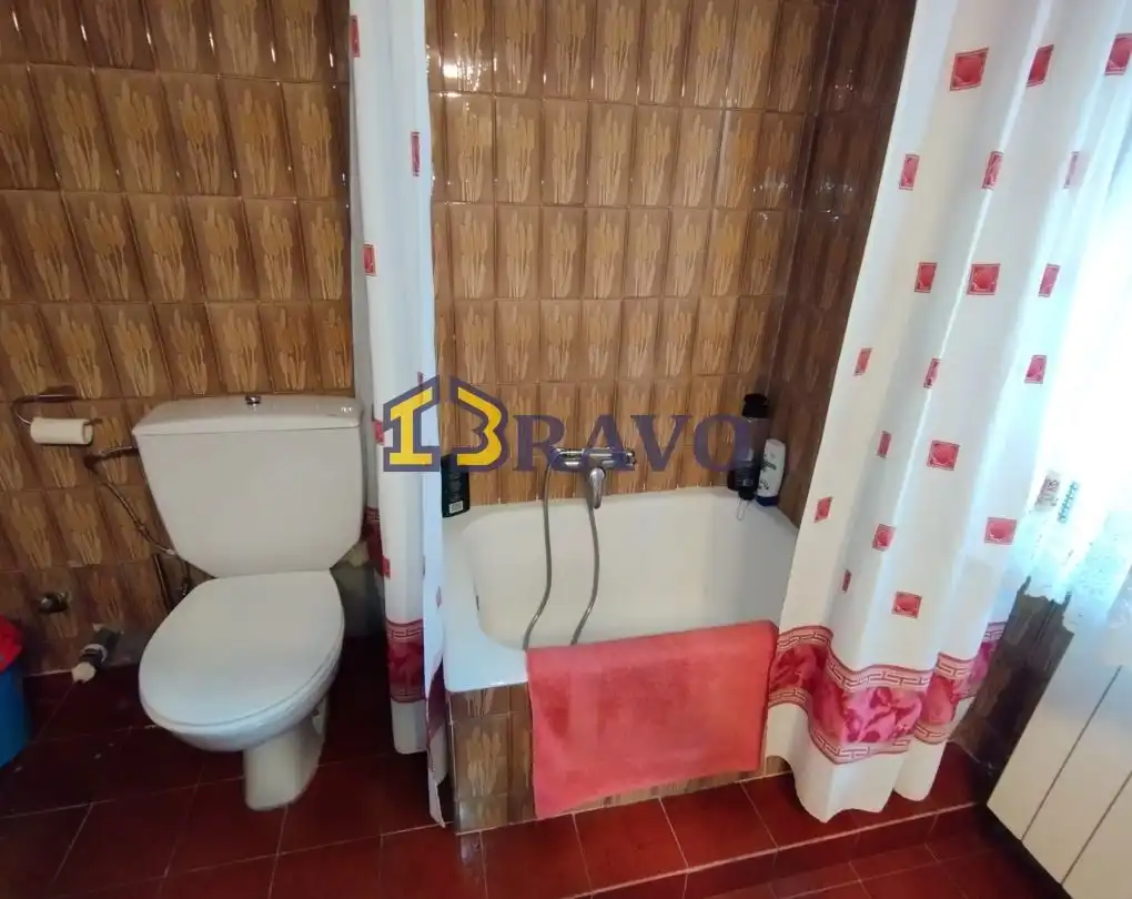 Baño de Casa o chalet en venta en Medina de Pomar con Calefacción, Jardín privado y Terraza