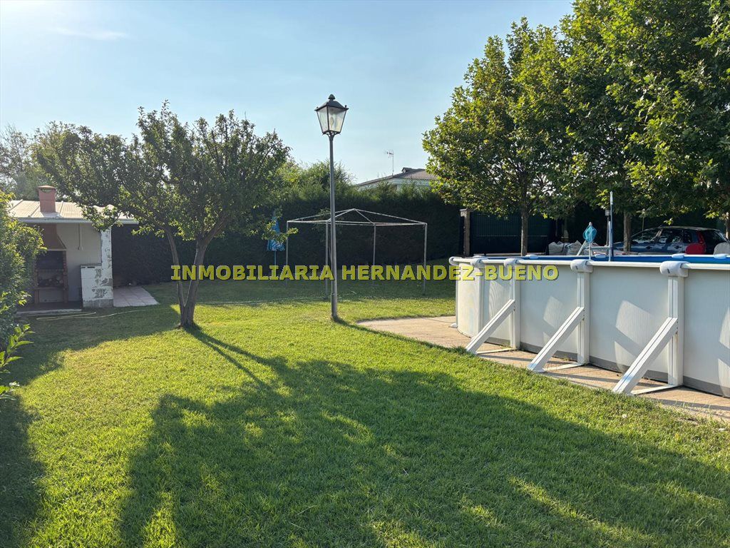 Casa o xalet en venda a Castellanos de Villiquera