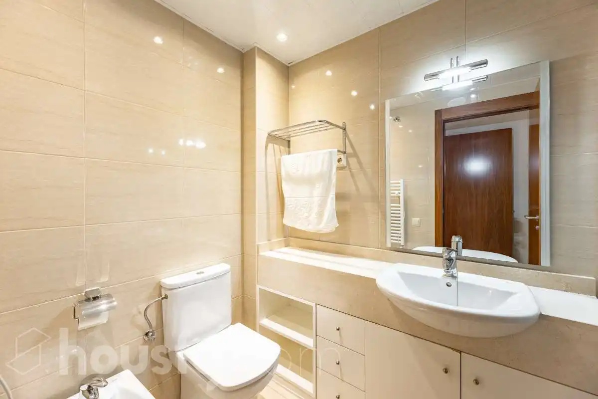 Baño de Piso en venta en Esplugues de Llobregat con Aire acondicionado, Calefacción y Parquet