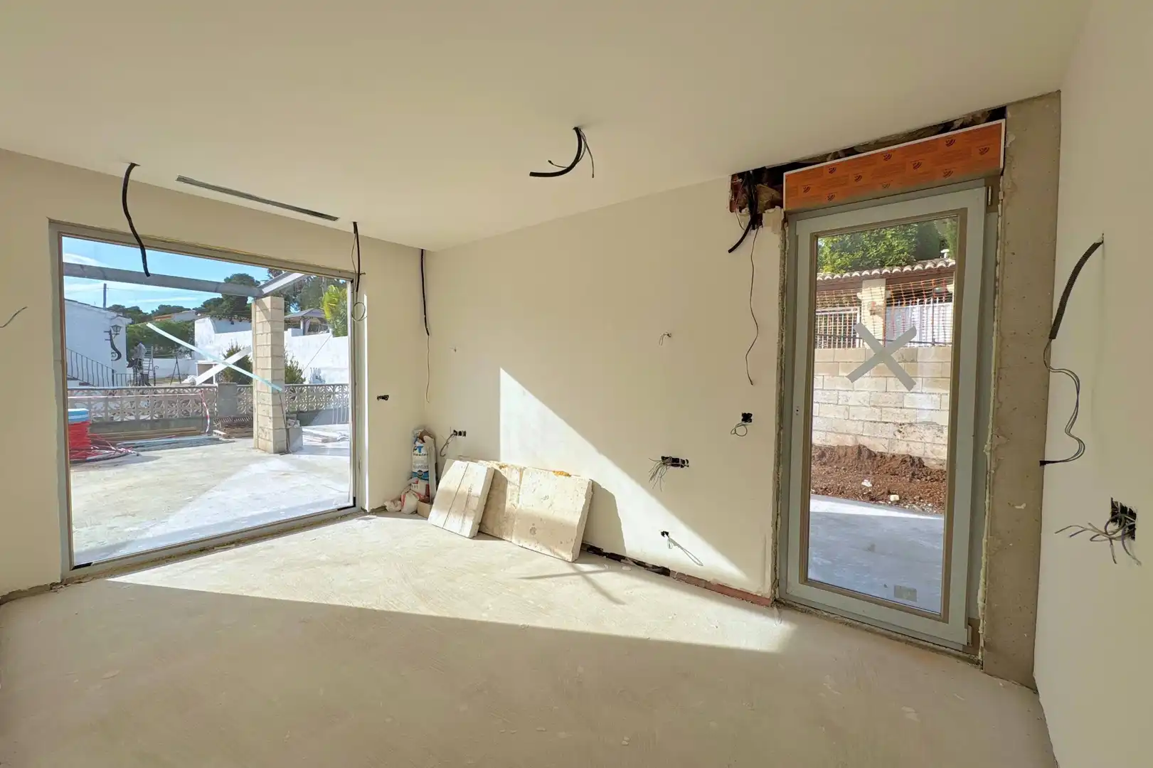 Houses for sale in Jávea / Xàbia  with Air Conditioner, Private garden and Terrace