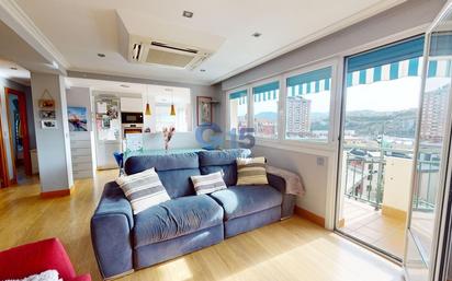 Wohnzimmer von Wohnung zum verkauf in Pasaia mit Klimaanlage und Balkon