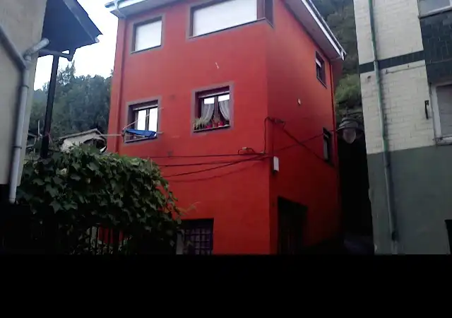 Vista exterior de Pis en venda en Mieres (Asturias)