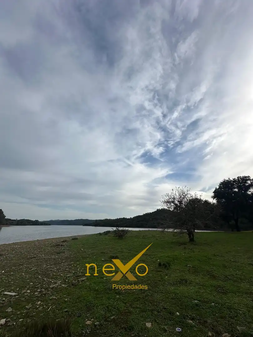 Finca rústica en venda en Las Navas de la Concepción amb Jardí privat, Piscina i Moblat