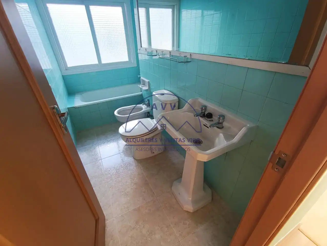Flat for rent in Torrecedeira, Berbés - Peritos