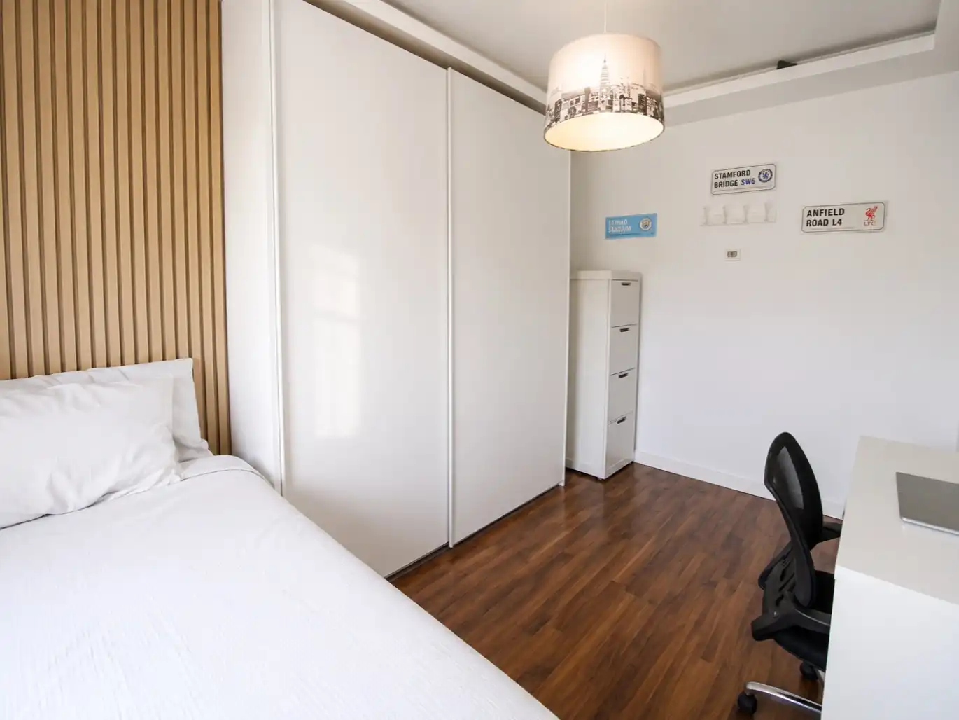 Dormitori de Casa o xalet en venda en Málaga Capital amb Aire condicionat, Terrassa i Balcó