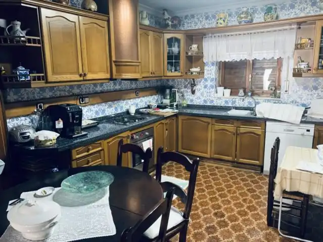 Spacious 7Bedroom Country House with Guest House, Pool, and Private Courtyard Near Monovar, Bild 4