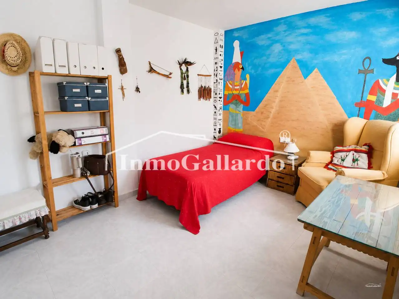 Dormitori de Casa adosada en venda en Málaga amb Aire condicionat, Jardí privat i Terrassa