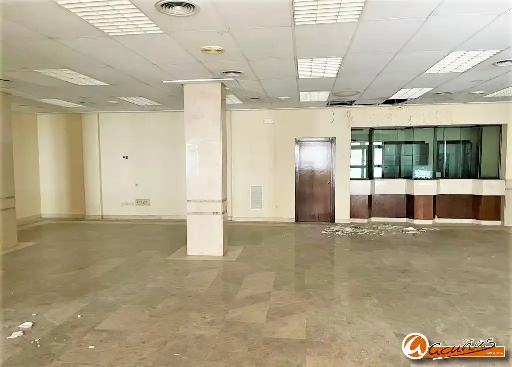 Local comercial en alquiler en Calle Infante Don Fernando, imagen 6