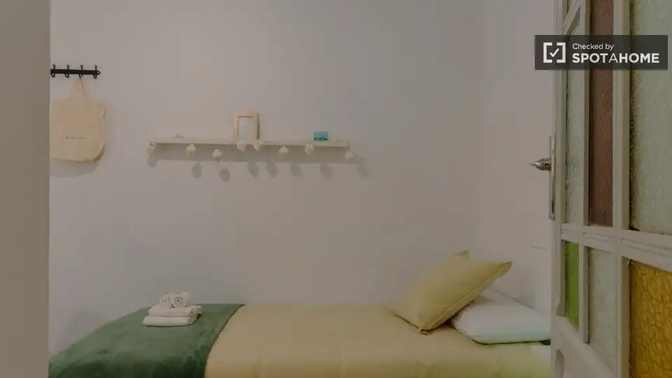 Flat with terrace to rent in L'Eixample, imagen 17