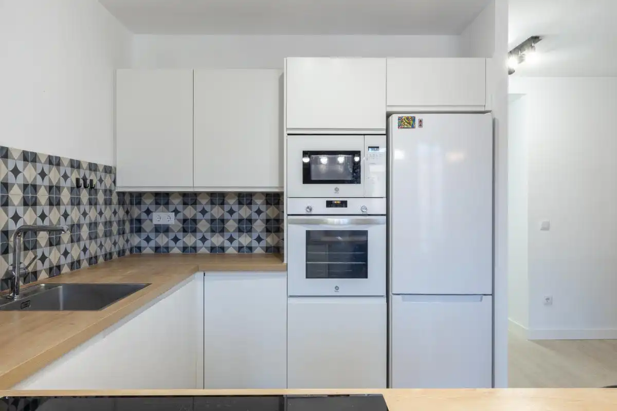 Piso en venta en C/ de Villena, El Pilar