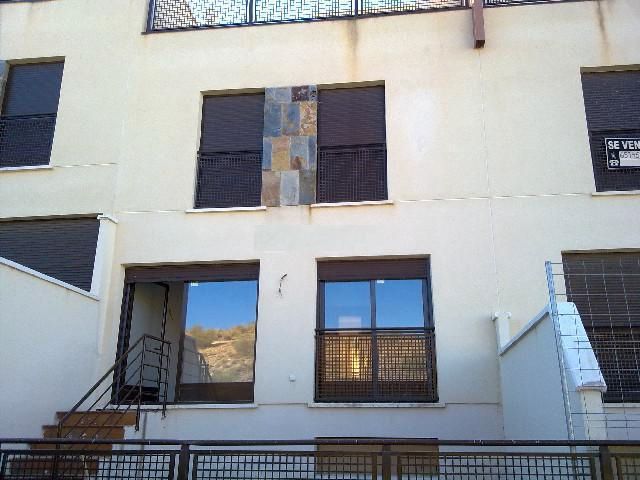 Einfamilien-Reihenhaus zur Miete in Calle Alcotán, 15, Ontígola