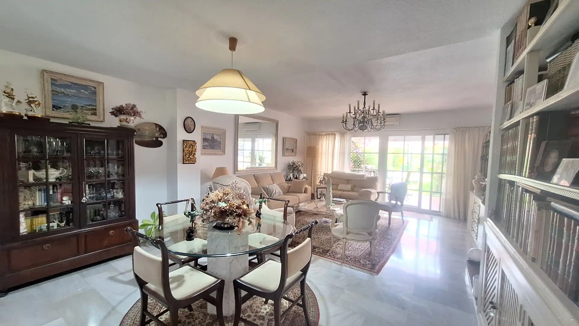 Dining room of Detached homes for sale in Estepona  with Air Conditioner, Terrace and Swimming Pool