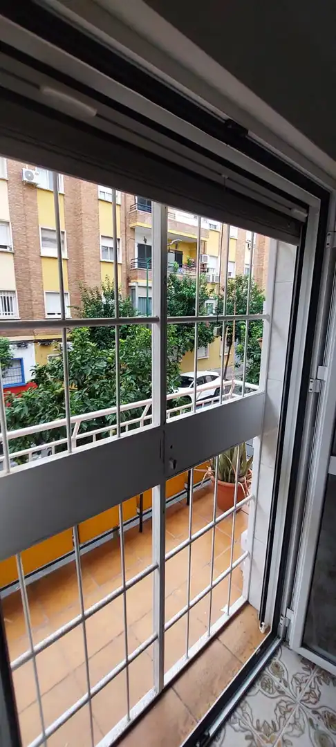 Wohnung zur Miete in Calle Castillo de Alcala de Guadaira, Bami - La Estrella