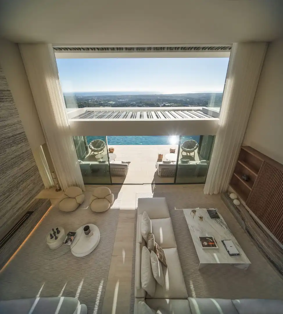 Sala de estar de Casa o chalet en venta en Sotogrande con Aire acondicionado, Jardín privado y Terraza