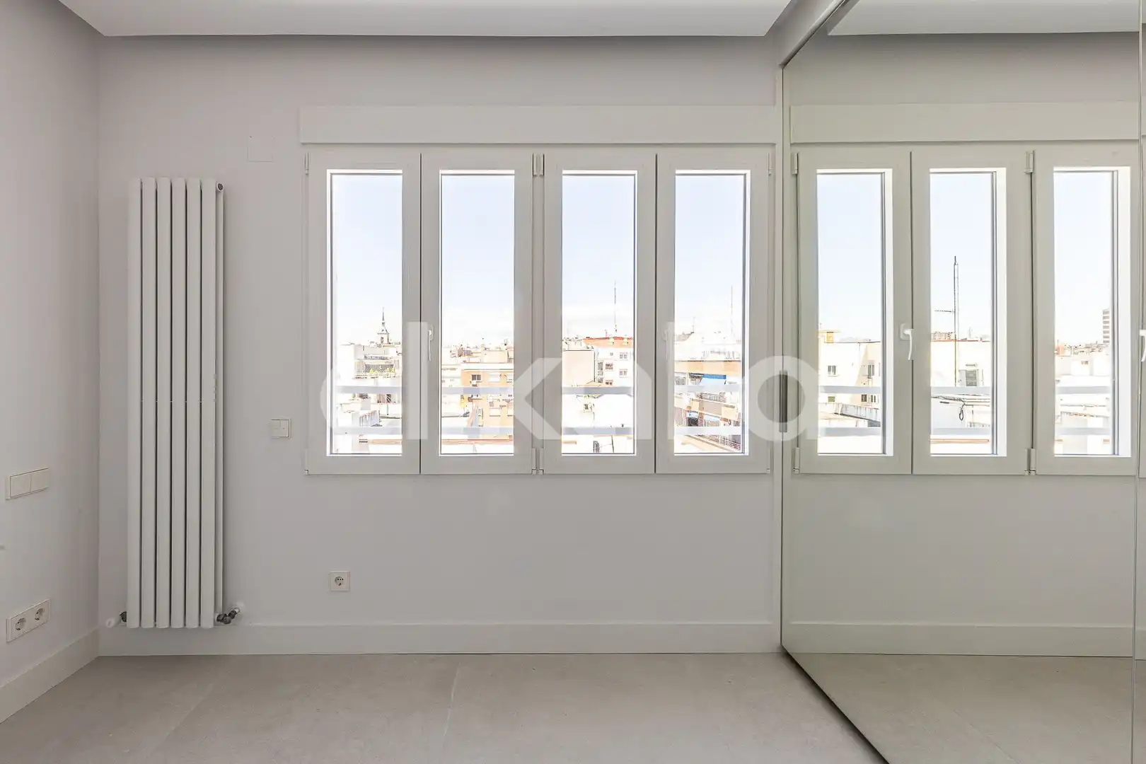Bedroom of Attic for sale in Madrid  with Air Conditioner, Heating and Terrace