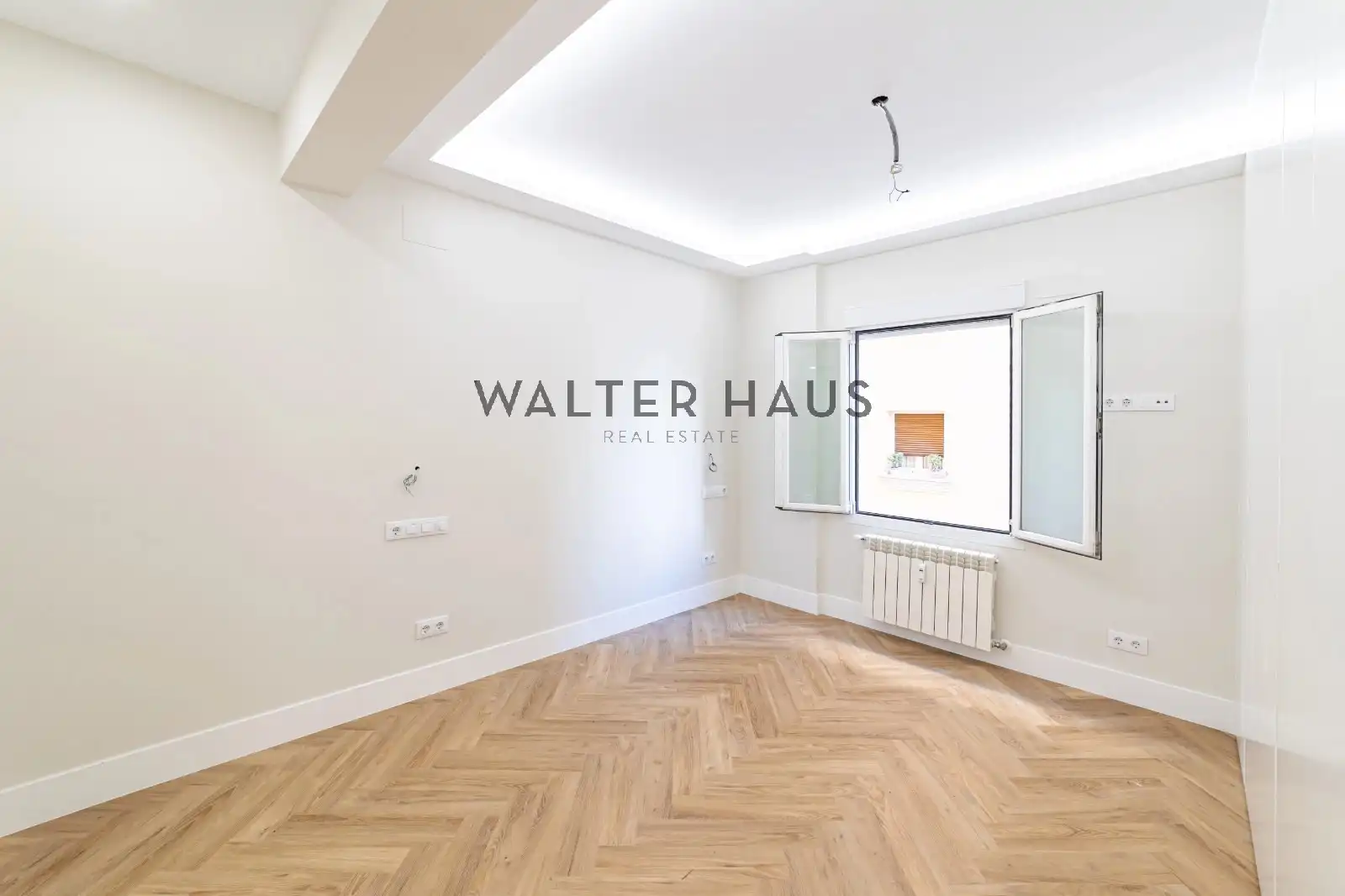 Flat with lift for sale in Calle de Fernán González, imagen 6
