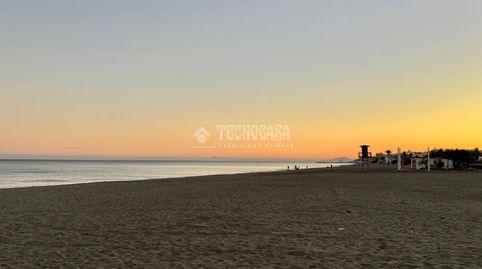 Foto 3 de Casa adosada en venta en Marina de Casares, Casares