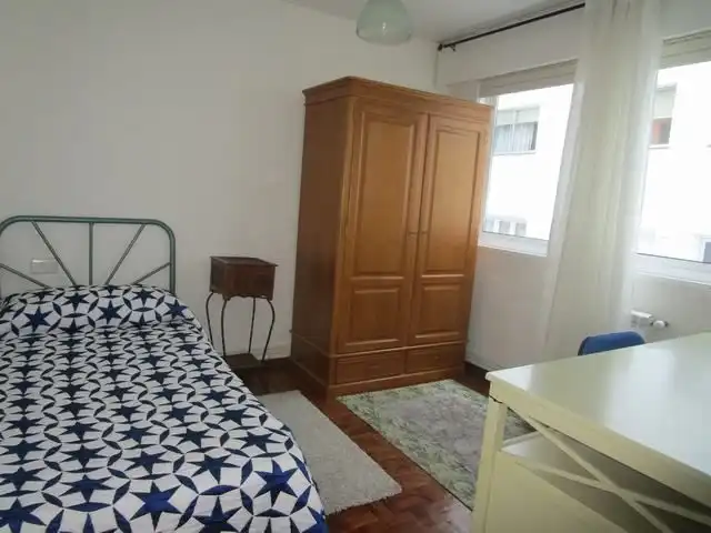 Piso con ascensor en alquiler en Rúa de Frei Rosendo Salvado, imagen 8