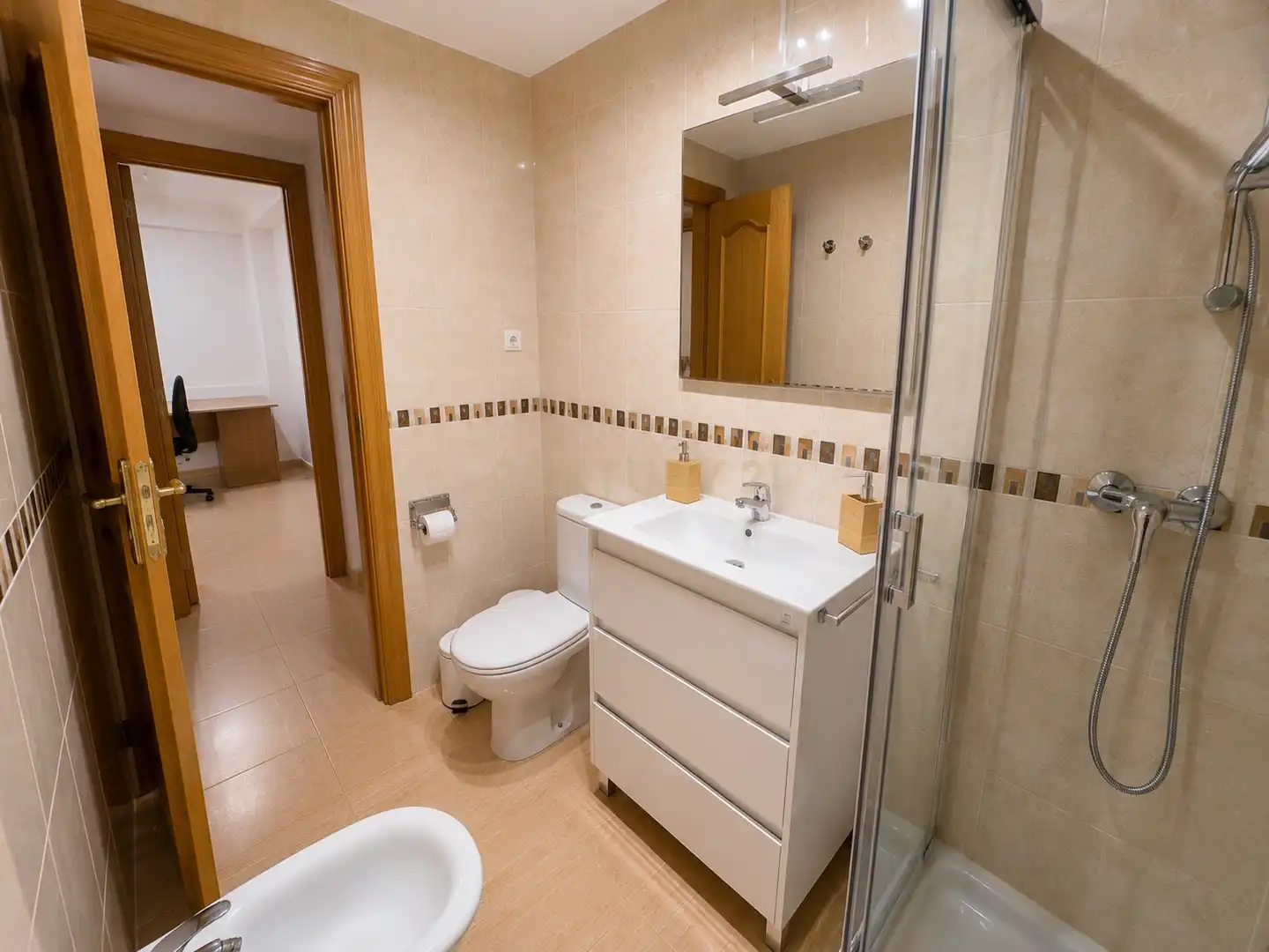 Badezimmer von Wohnung zur Miete in Fuengirola