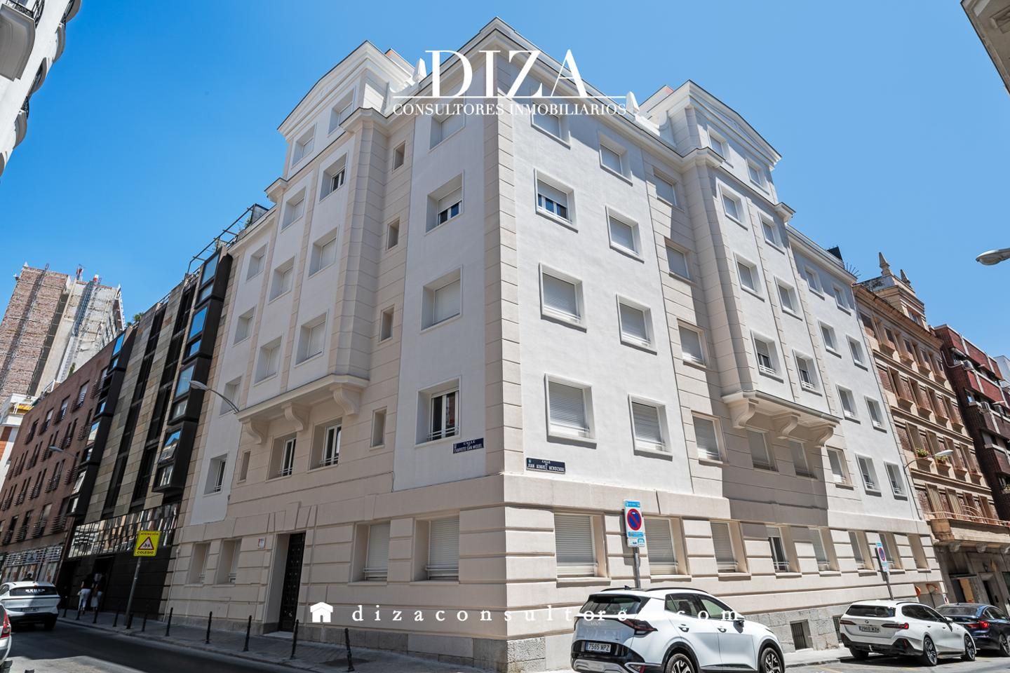 Exterior view of Flat for sale in  Madrid Capital  with Air Conditioner, Heating and Parquet flooring