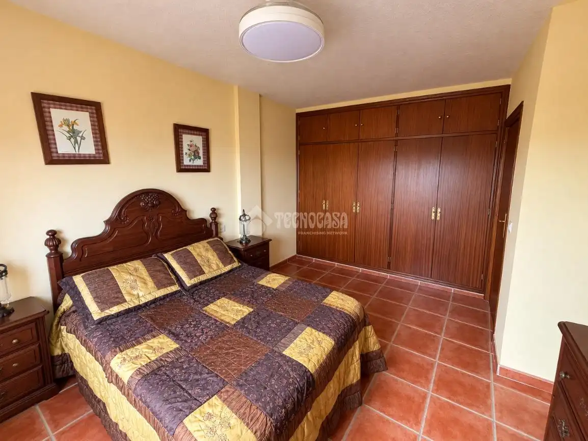 Casa bifamiliare con giardino in vendita a Av. Europa Res. Altavista, imagen 11