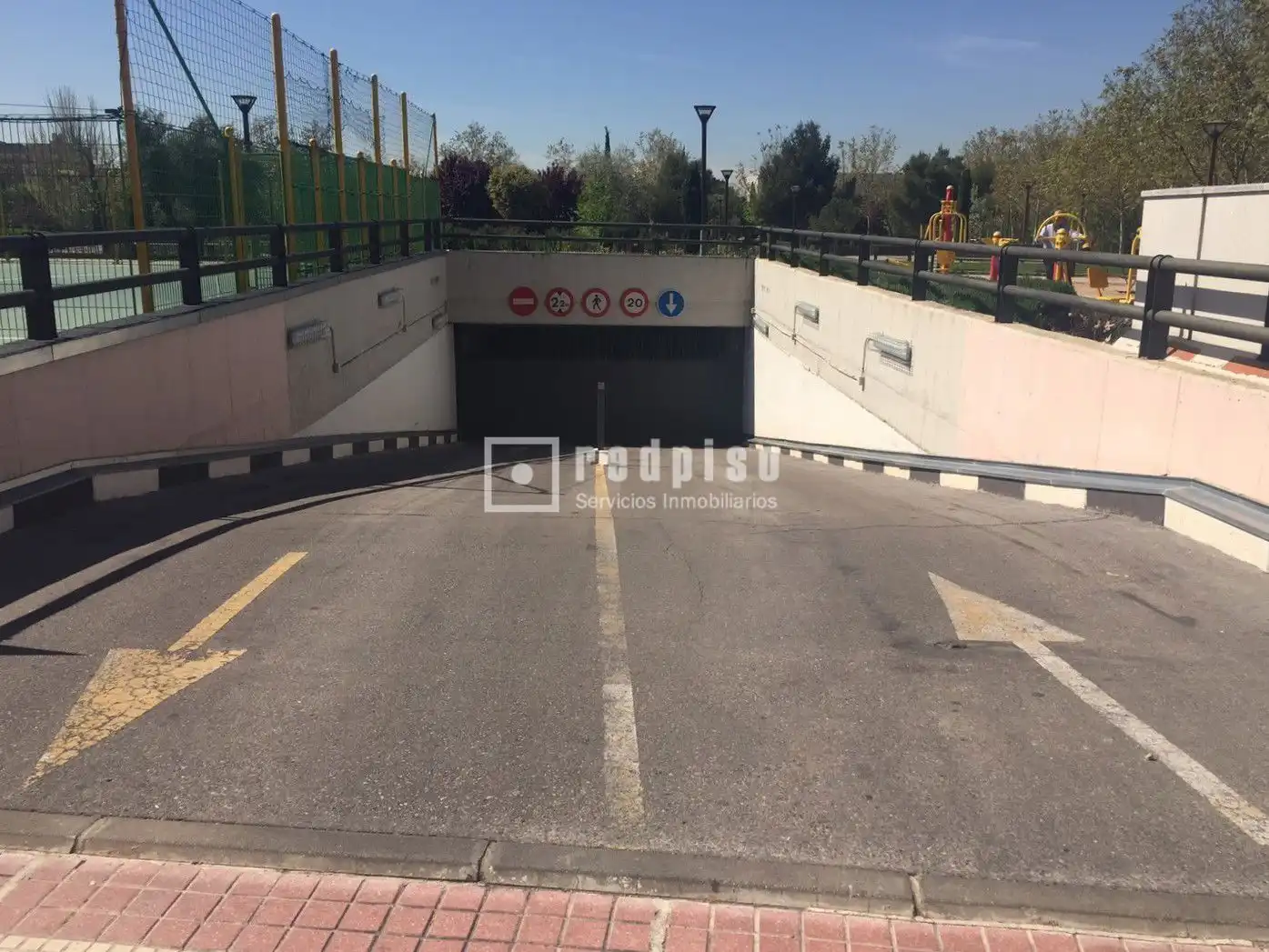 Parking de Garaje en venta en Alcorcón