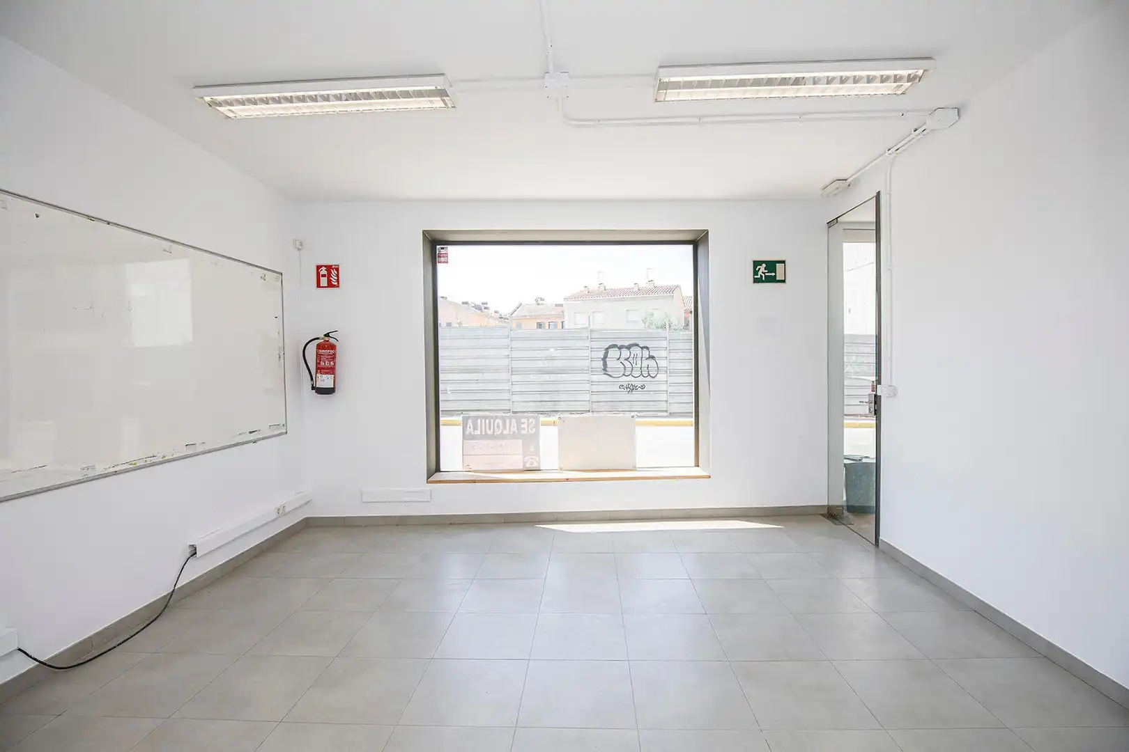 Local comercial de lloguer a Fornells de la Selva, imagen 2