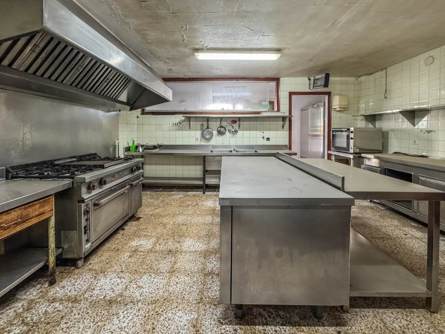 Kitchen of Commercial properties for sale in Vimbodí i Poblet  with Heating