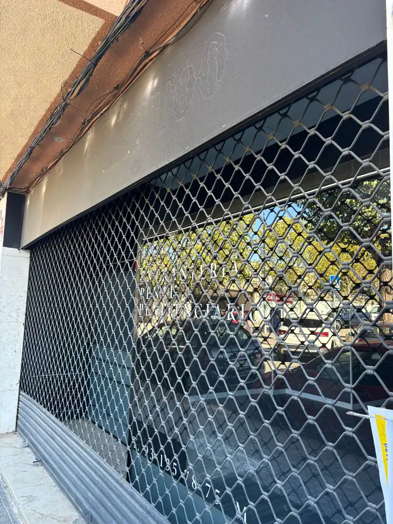 Local comercial en venta en Carrer de la Mare de Déu de la Cisa, imagen 7