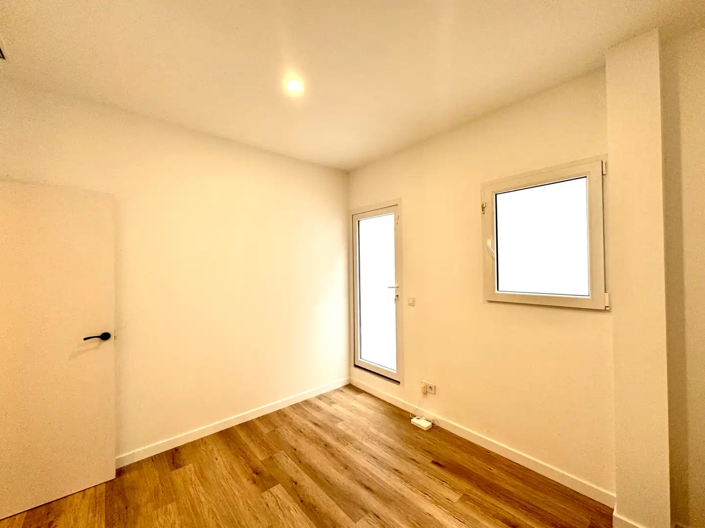 Habitación de Planta baja en venta en Barcelona