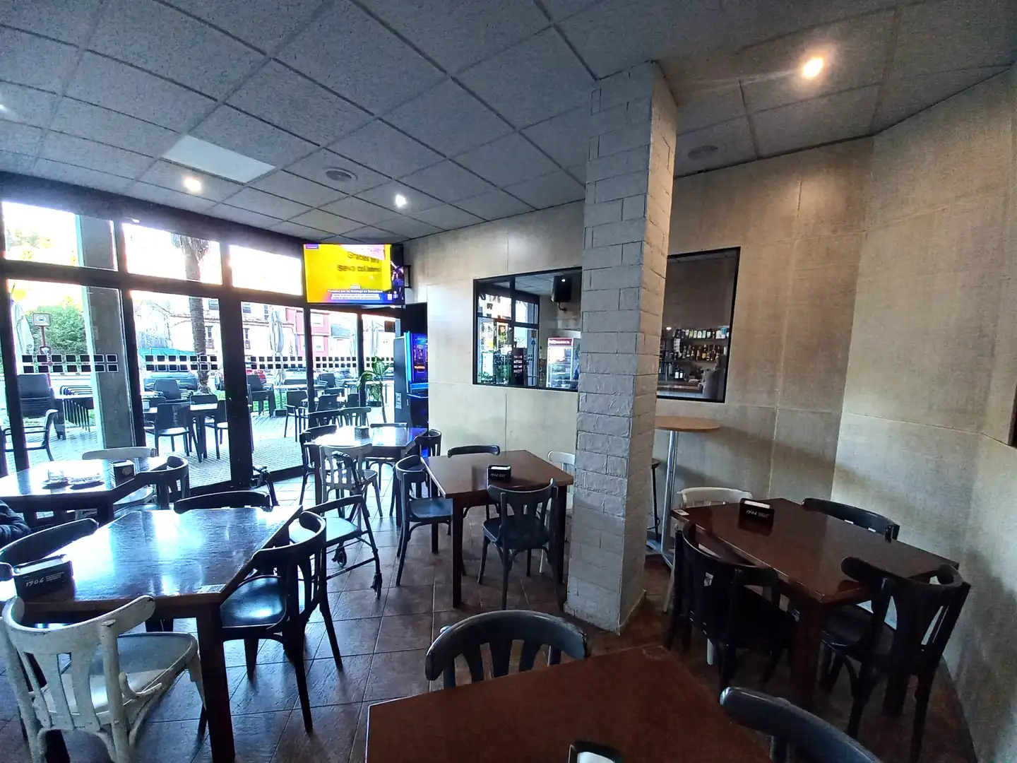 Geschaftsraum zum Verkauf in Culleredo mit Klimaanlage, Terrasse und Möbliert