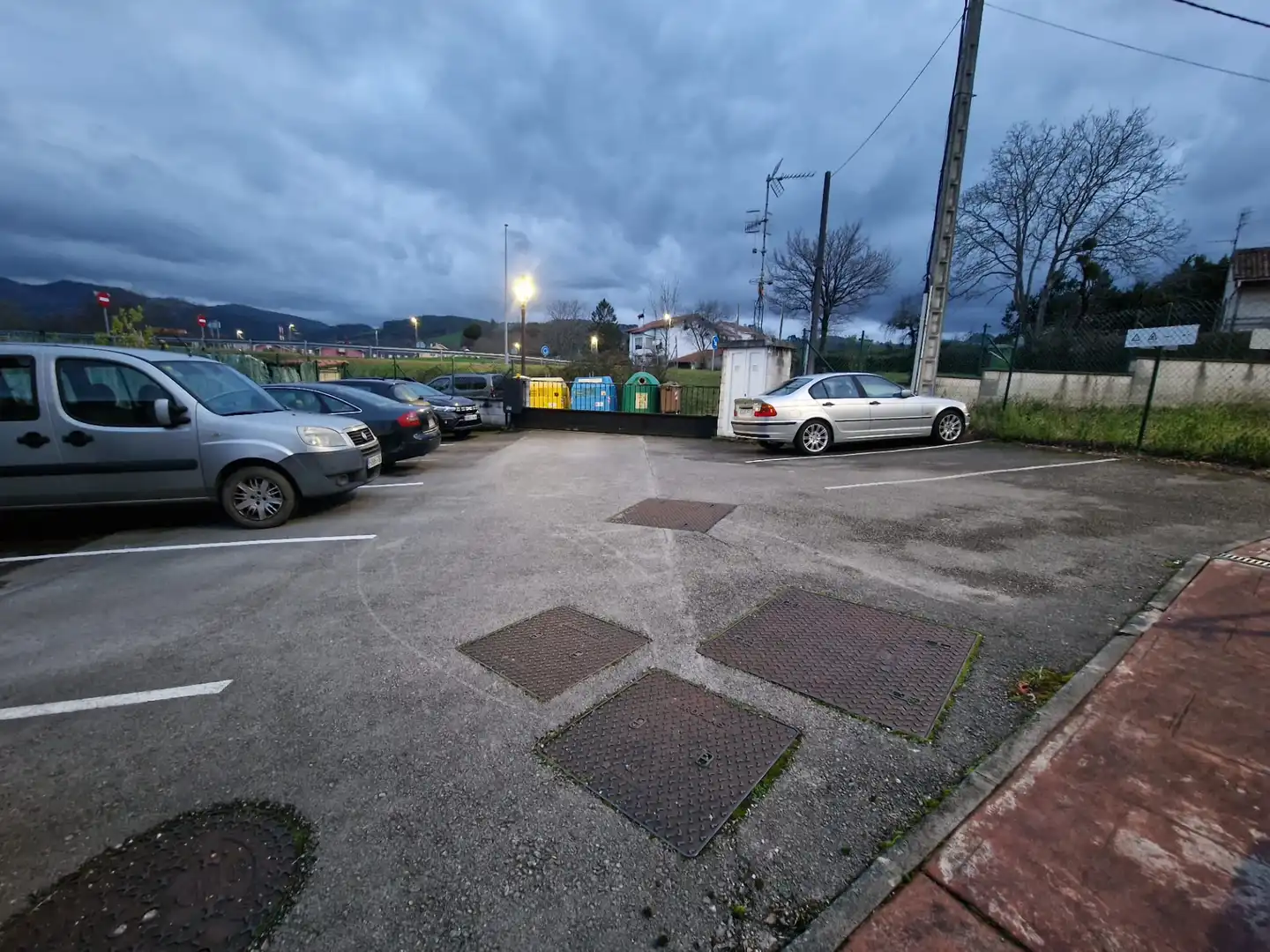 Parkplatz von Wohnung zum Verkauf in Castañeda mit Heizung, Privatgarten und Terrasse
