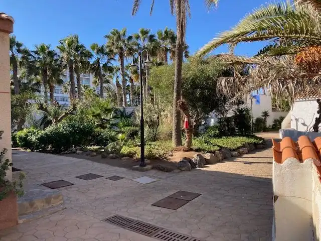 Vista exterior de Apartamento en venta en Roquetas de Mar con Aire acondicionado y Piscina comunitaria