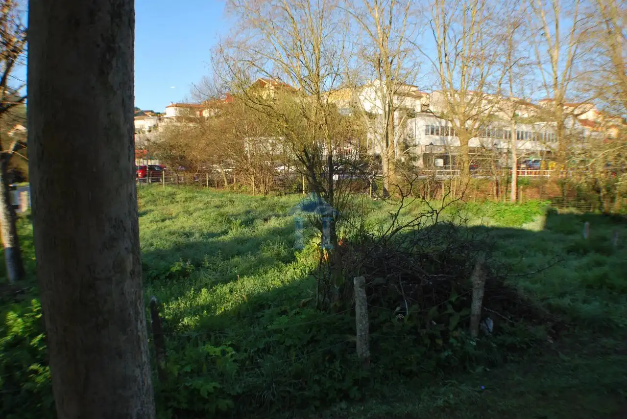 Detached homes for sale in Vigo   with Private garden