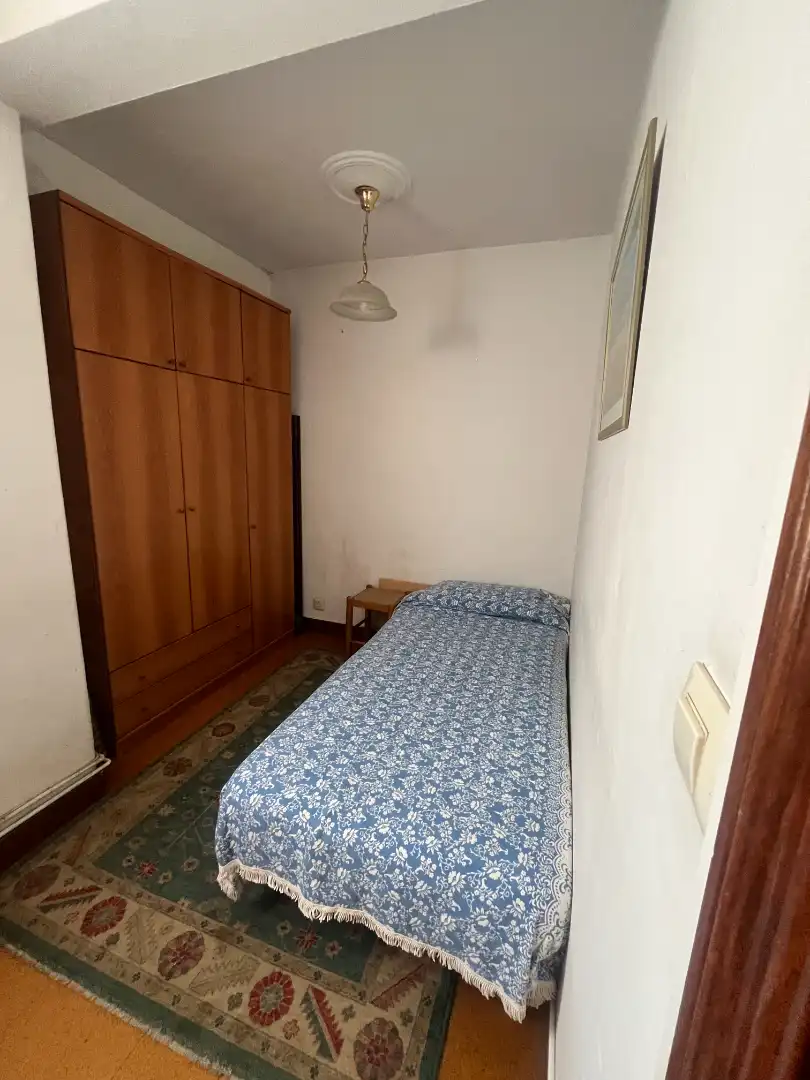 Habitación de Piso en venta en A Coruña Capital  con Amueblado, Horno y Lavadora