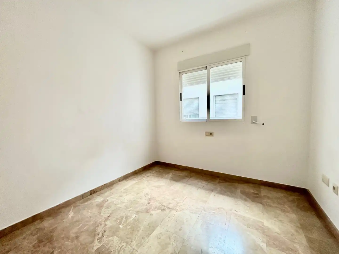 Appartamento con terrazza in affitto a Vilamarxant, imagen 10