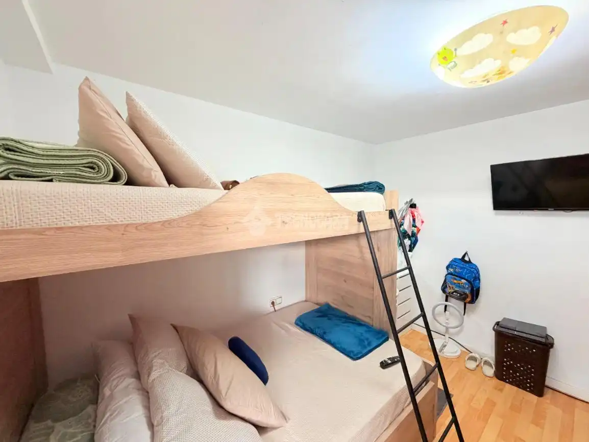 Habitación de Piso en venta en Segovia con Balcón