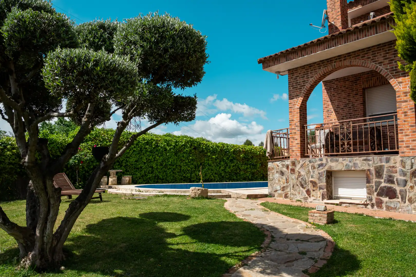Jardín de Casa o chalet en venta en Villalbilla con Aire acondicionado, Calefacción y Jardín privado