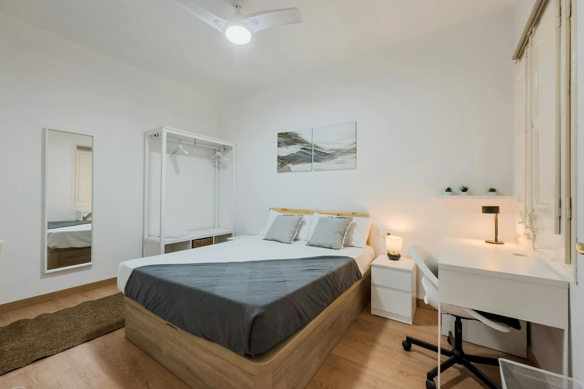 Bedroom of Flat to share in L'Hospitalet de Llobregat  with Furnished and Washing machine