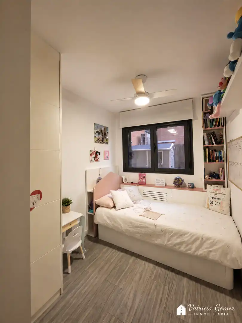 Bedroom of Ground floor for sale in Paracuellos de Jarama  with Air Conditioner, Heating and Storage room