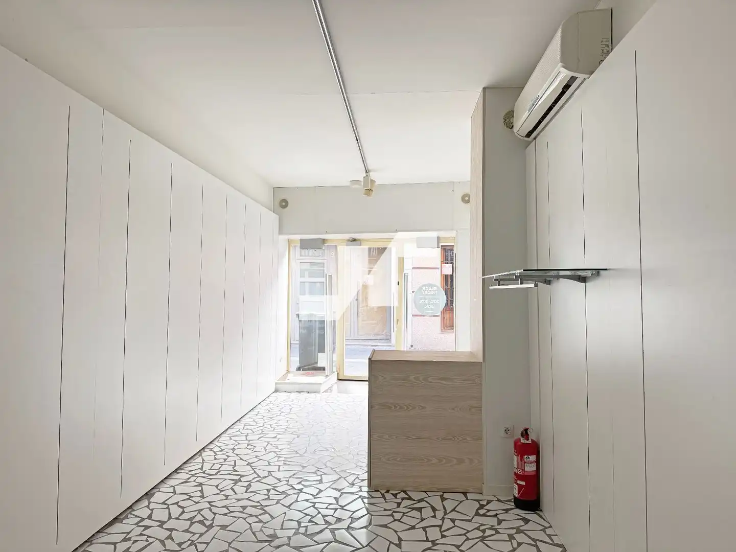 Local comercial de lloguer a La Sang, imagen 8