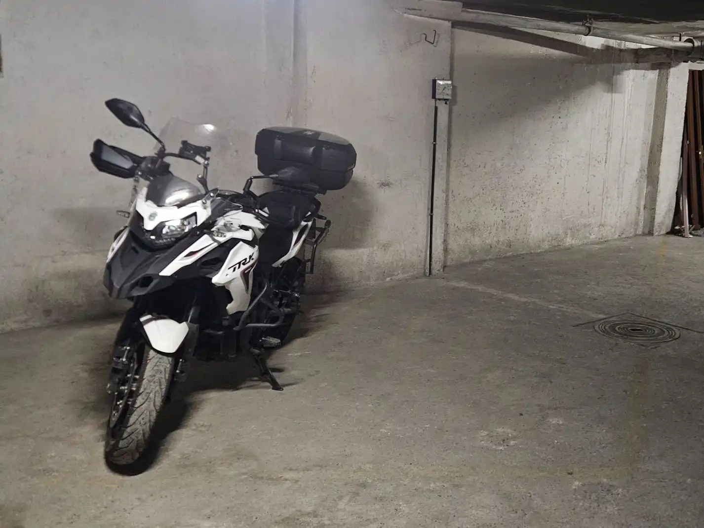 Motorradstellplatz zur Miete in Aben humeya 23