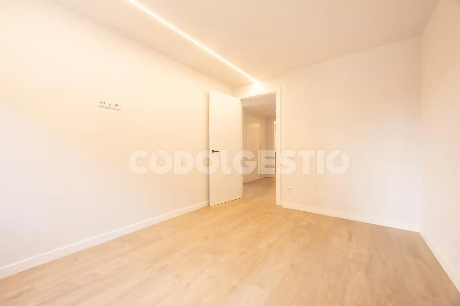 Flat for sale in Ronda Camprodon, 38, Nord