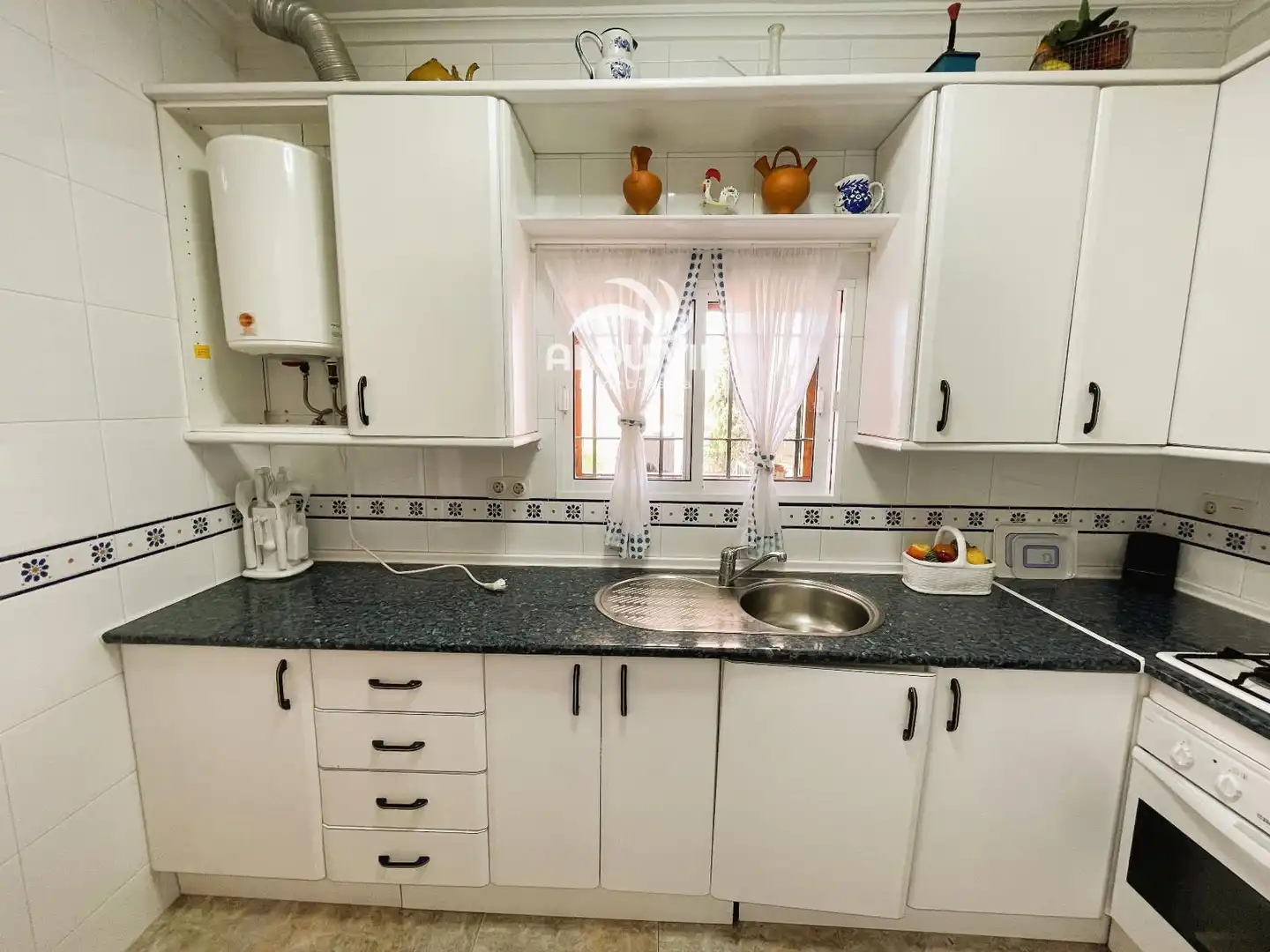Kitchen of Houses for sale in Almonte  with Terrace and Storage room