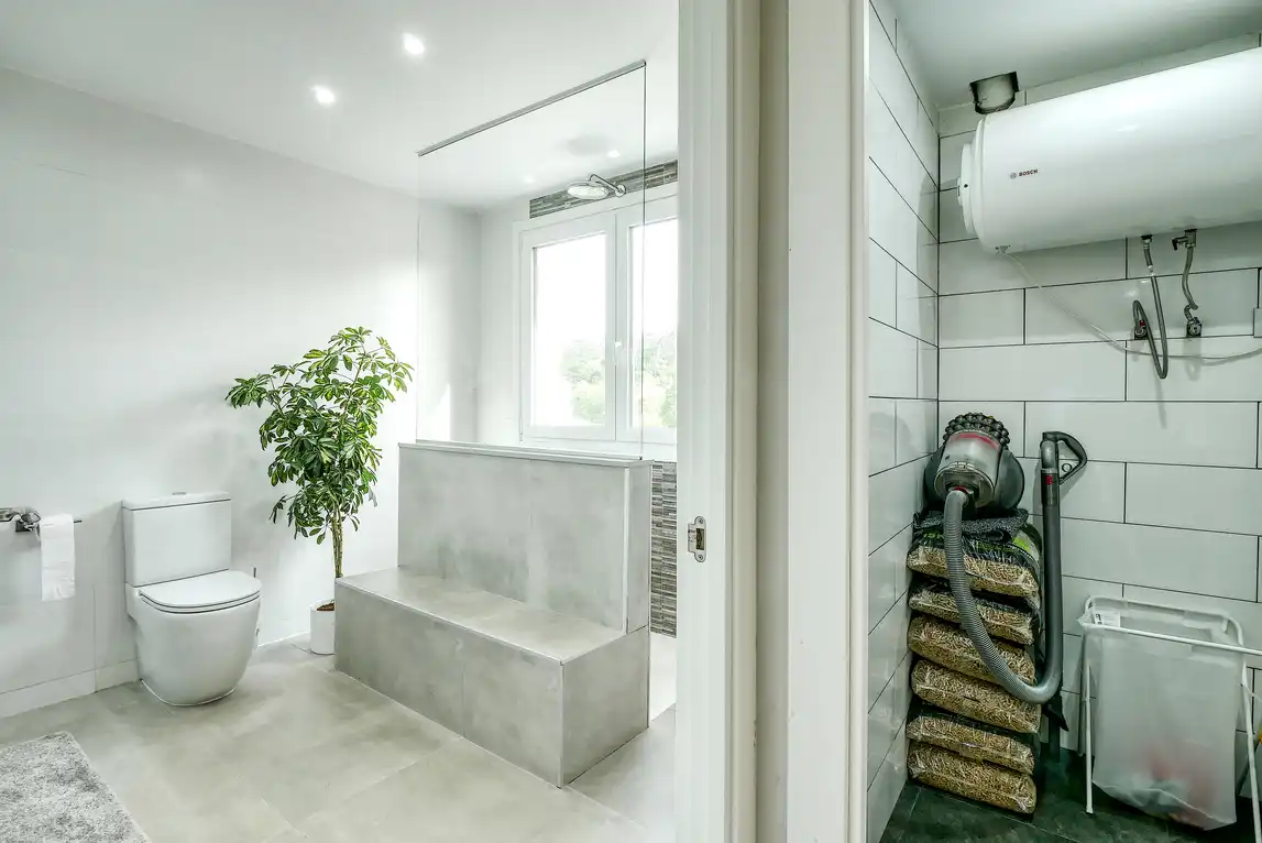 Baño de Casa o chalet en venta en A Laracha   con Calefacción, Jardín privado y Trastero