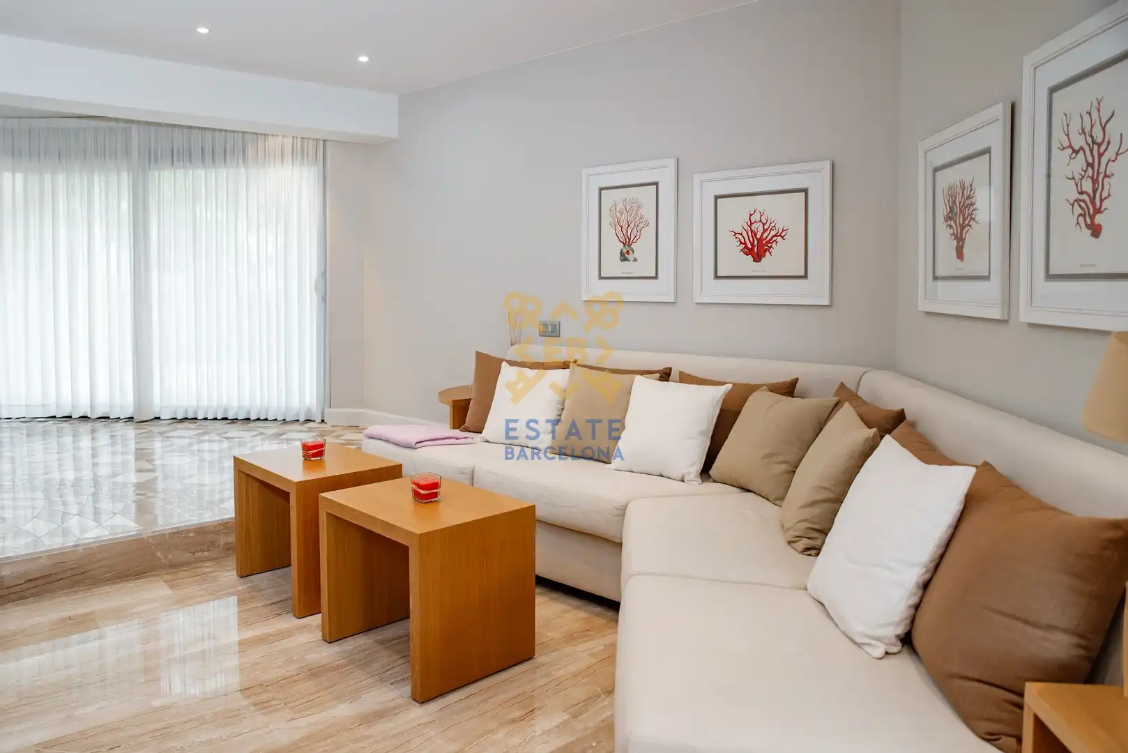 Sala d'estar de Casa o xalet en venda en Tossa de Mar amb Aire condicionat, Jardí privat i Terrassa