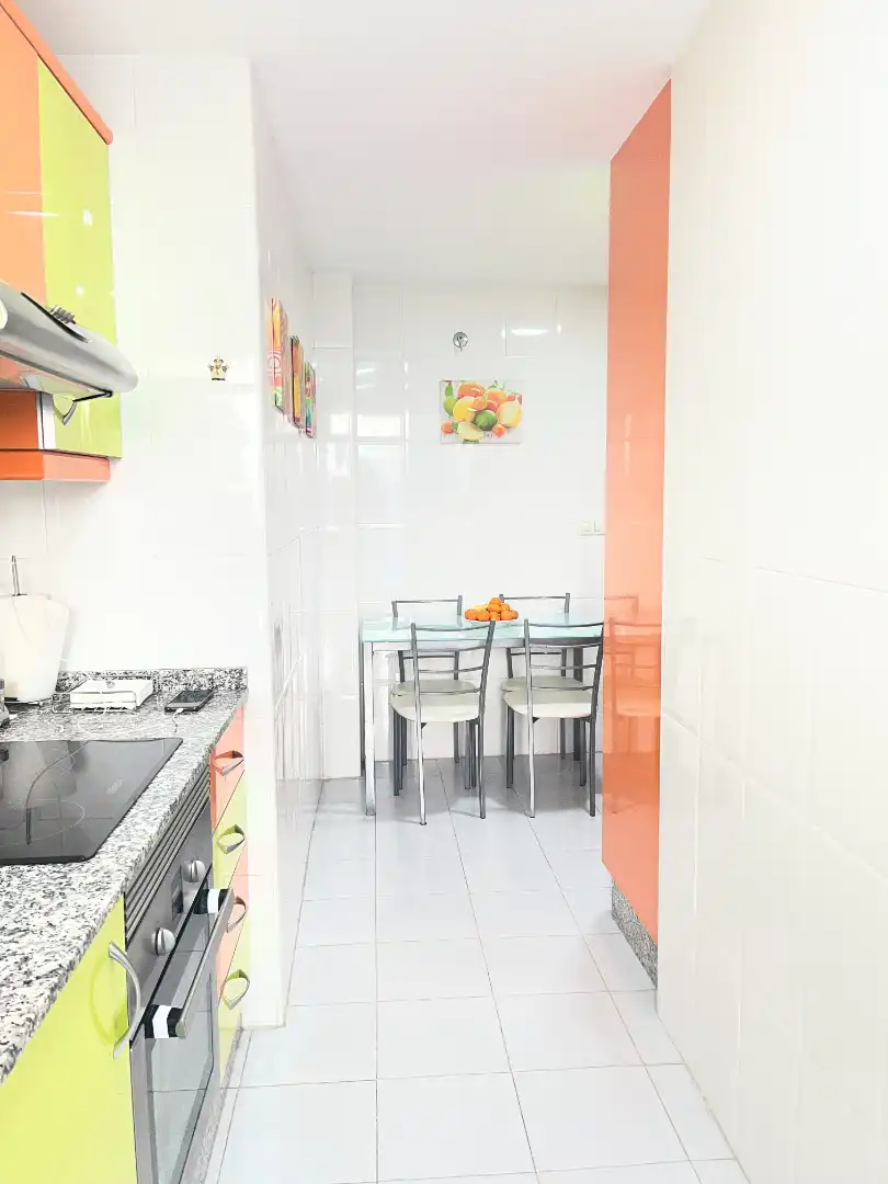Kitchen of Flat for sale in Valencia  with Air Conditioner, Terrace and Storage room