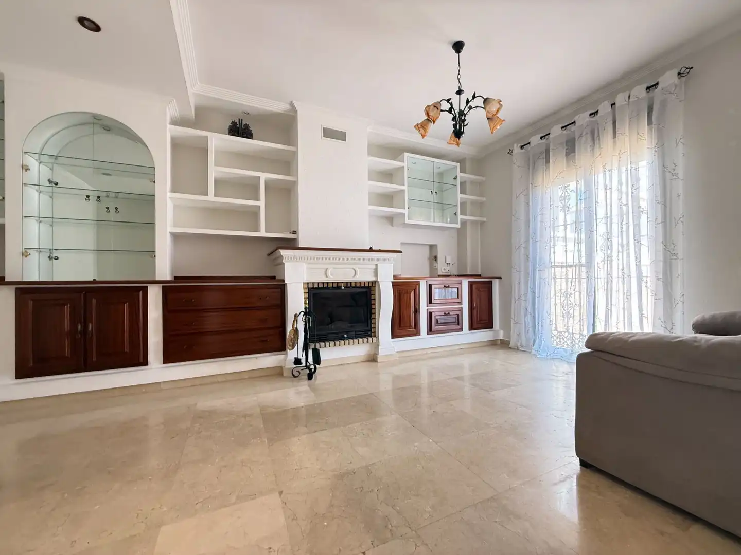 Sala de estar de Casa adosada en venta en Aljaraque con Trastero y Amueblado