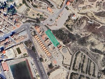 Terreno rústico en venta en Av Río Segura