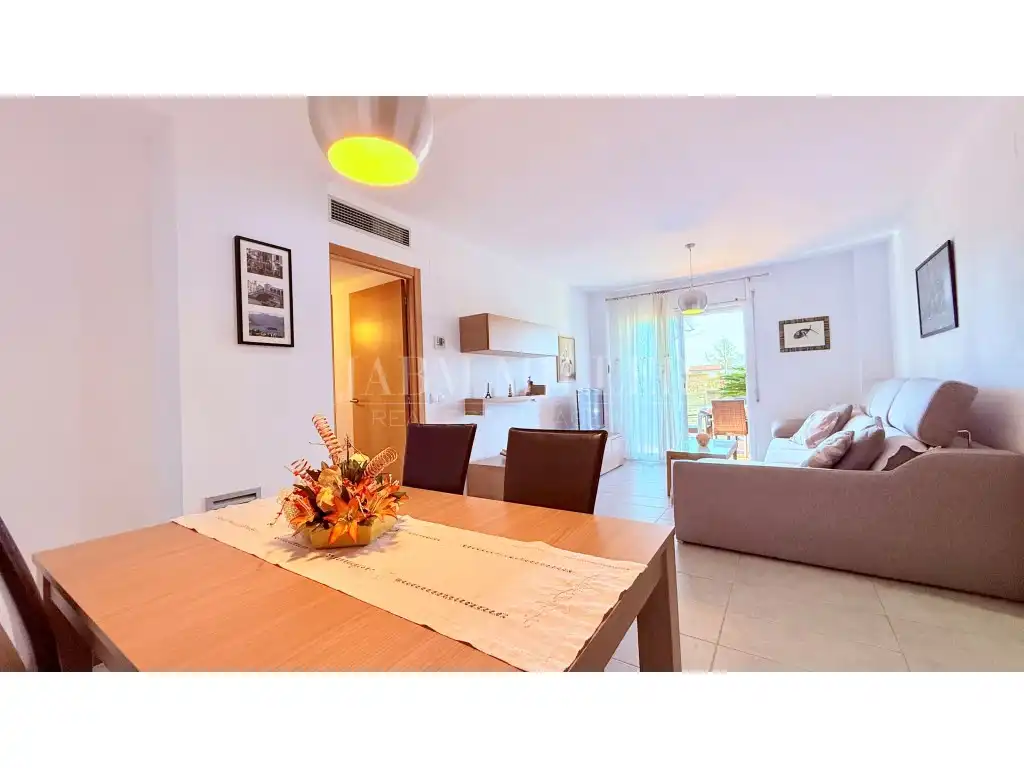 Living room of Ground floor for sale in L'Estartit  with Air Conditioner, Swimming Pool and Furnished